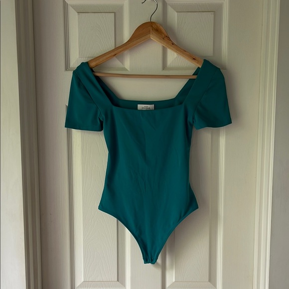 Aritzia Tops - Babaton Aritzia Teal Contour Bodysuit
